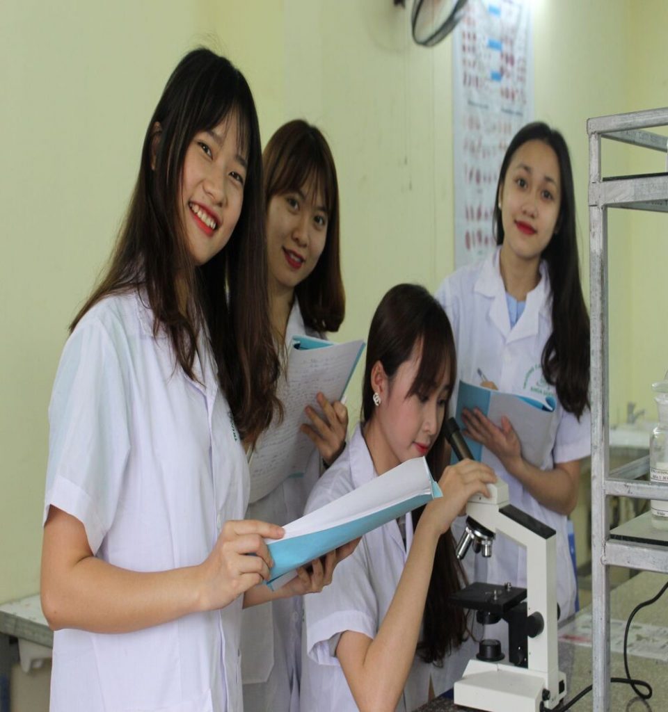 cac-truong-cao-dang-duoc-o-tphcm-3