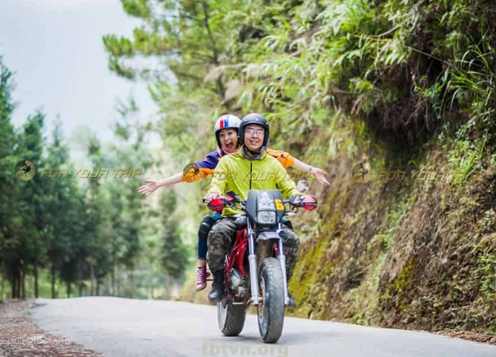 Moto phượt: Top xe máy đi phượt đẹp và mạnh mẽ