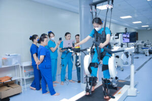 Sinh viên ngành Phục hồi chức năng có nhiều cơ hội việc làm sau khi tốt nghiệp